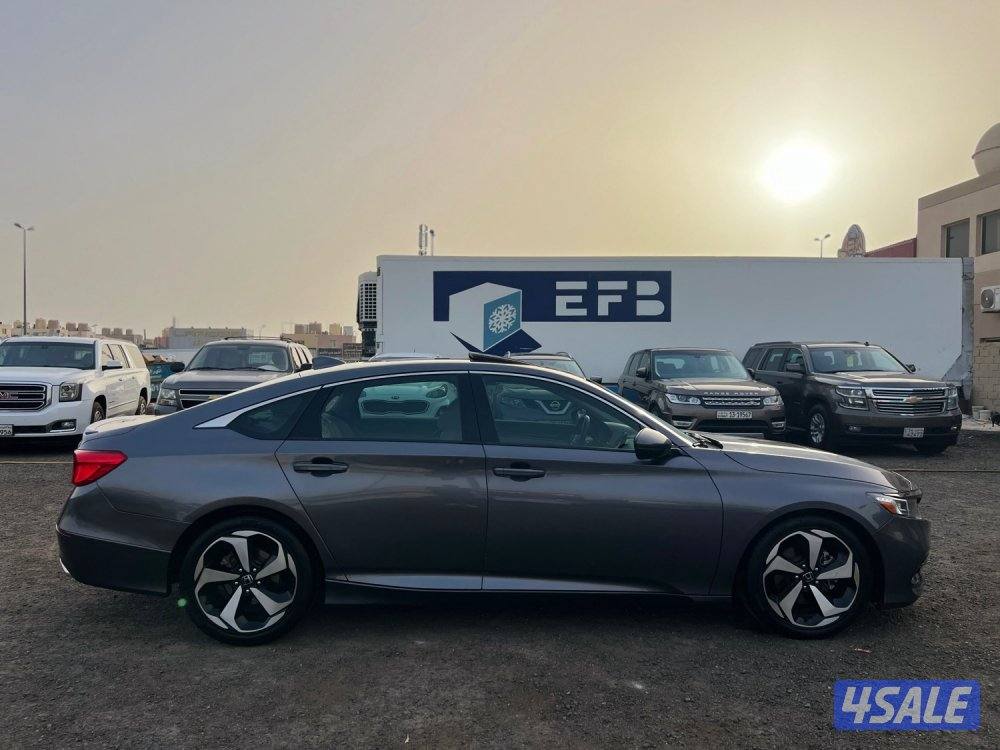 للبيع هوندا اكورد S2019 الدرجة الاولى6