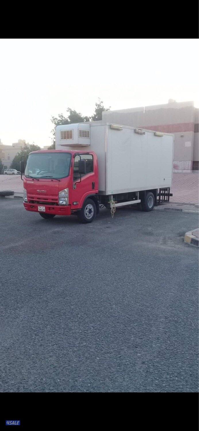 للإيجار بقاله 5 متر0