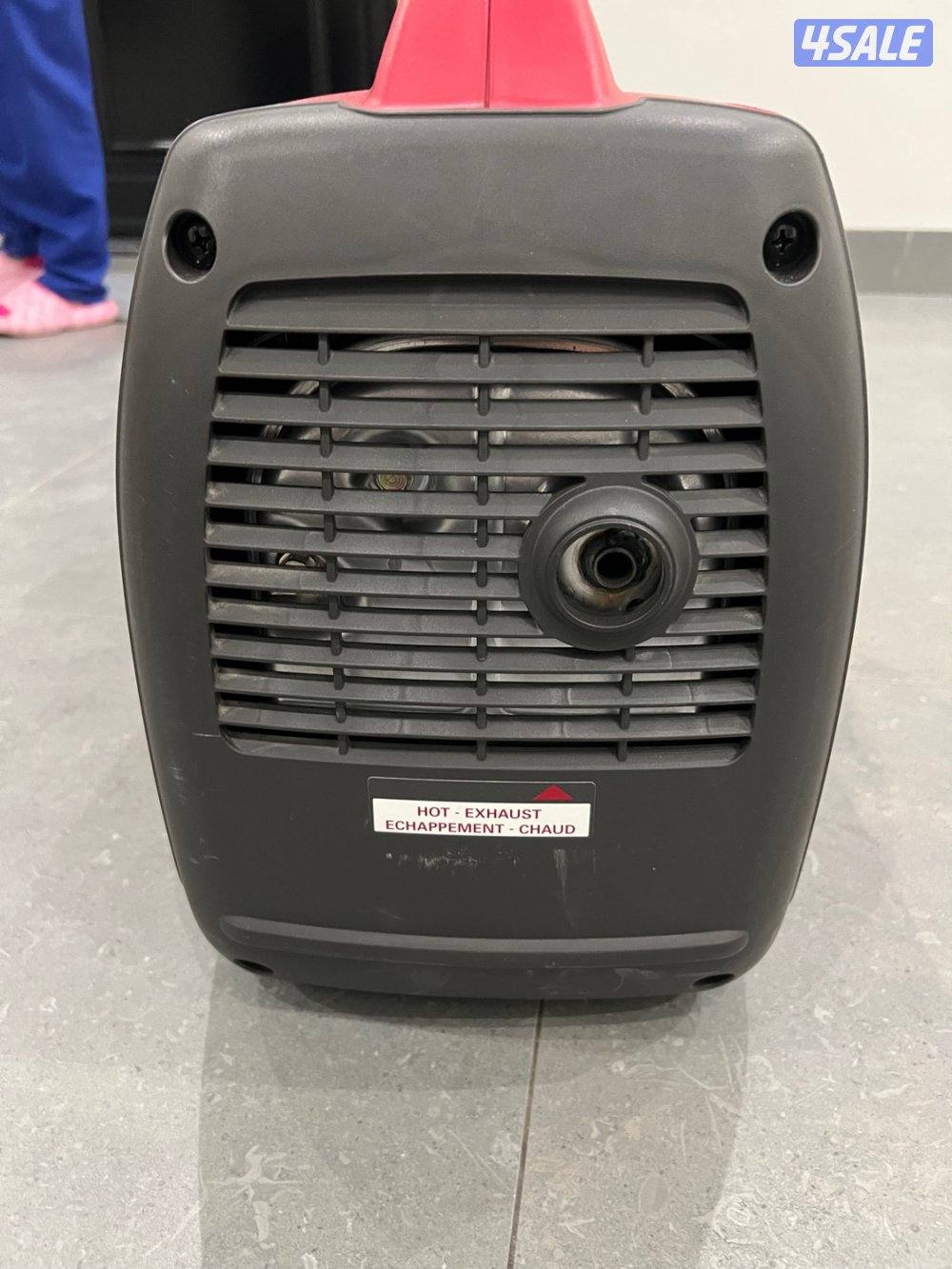 للبيع مكينة كهرباء هوندا4