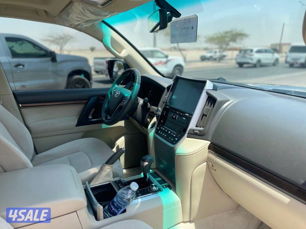 لاند كروزر مديل ٢٠١٩ وارد الساير. عداد ١٩٠4