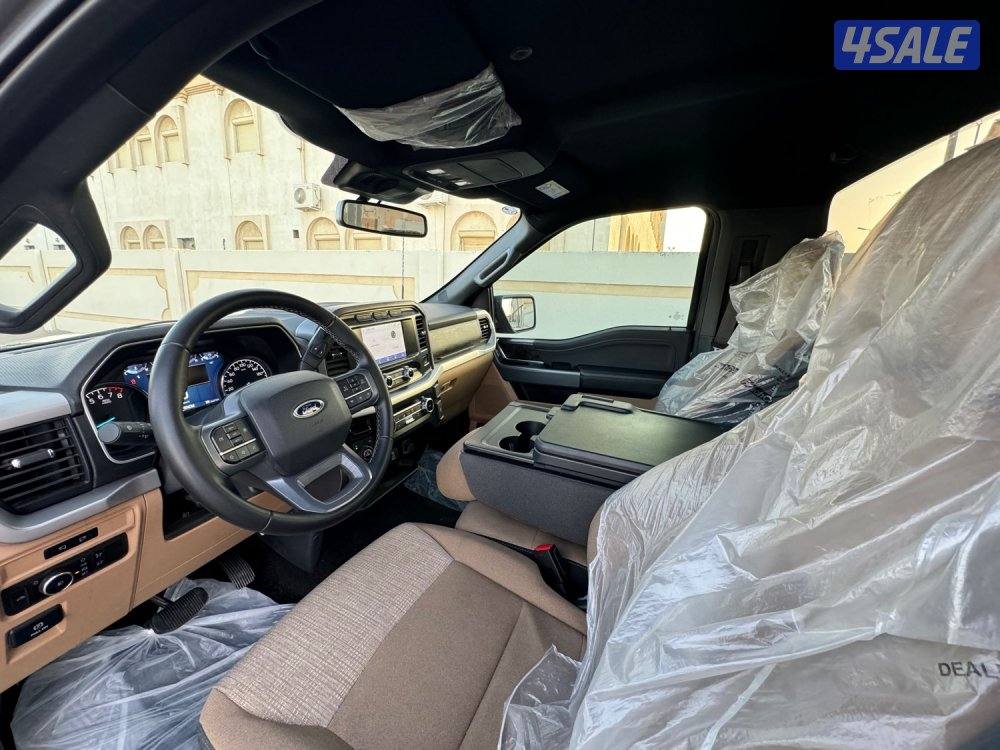 للبيع وانيت فورد F150 موديل 20238