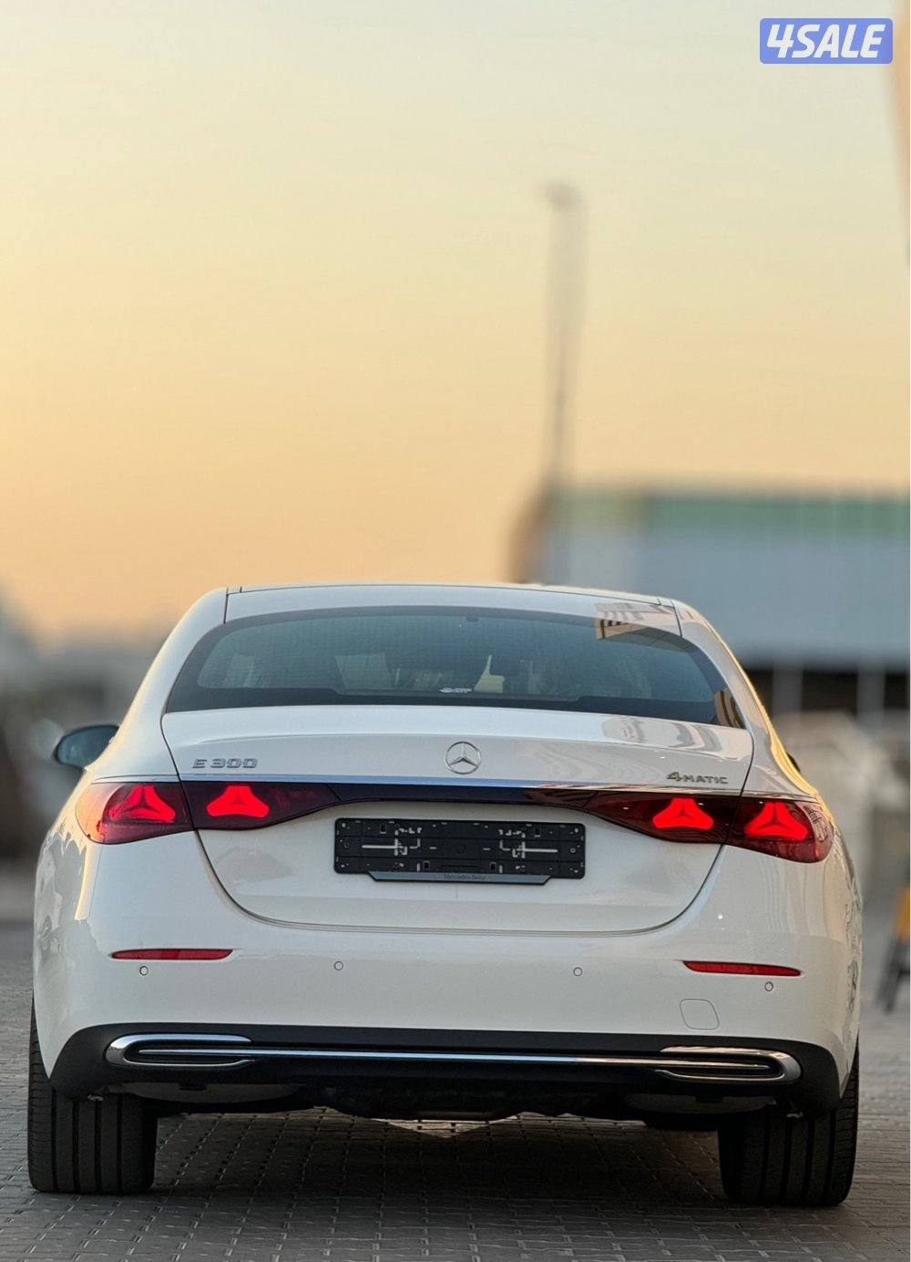 للبيع مرسيدس E300 موديل 2025 أصفار2