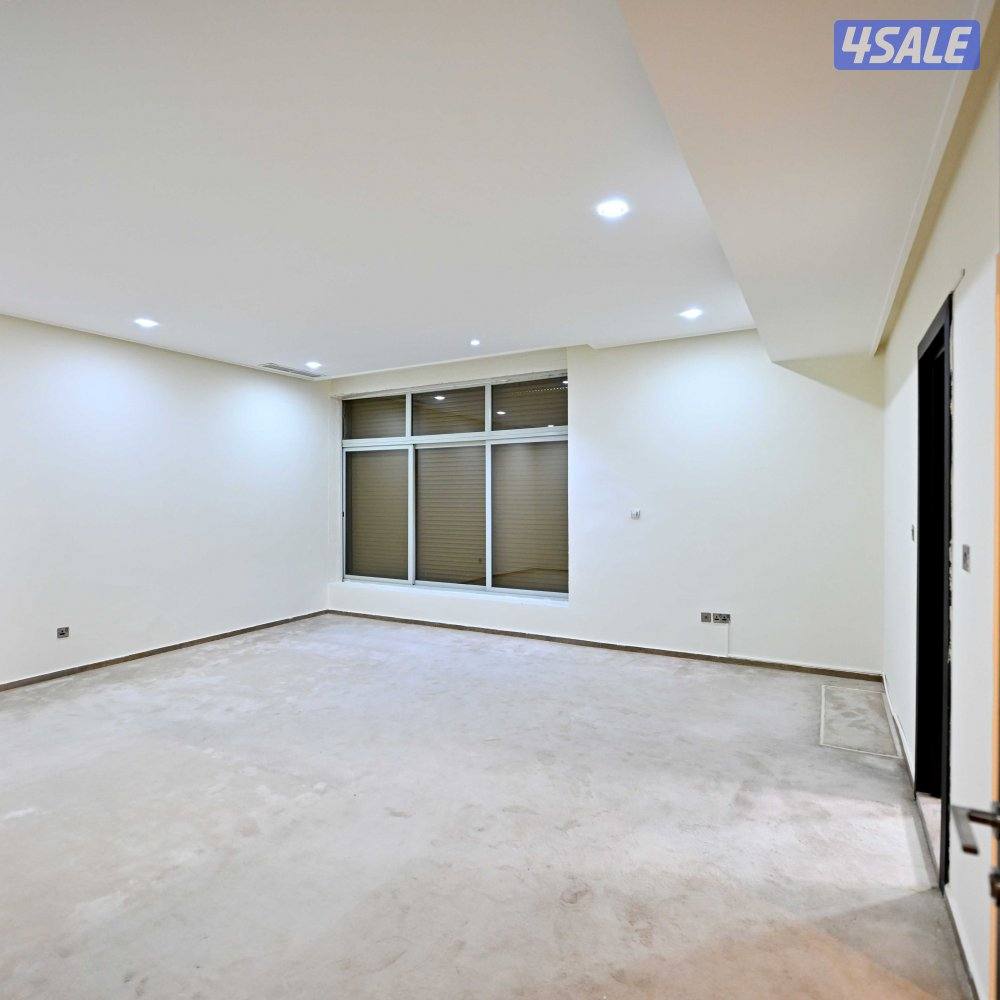 شقة فاخره "طابق كامل" للإيجار في المسايل بمساحة 348 متر / مخصصة للعائ12