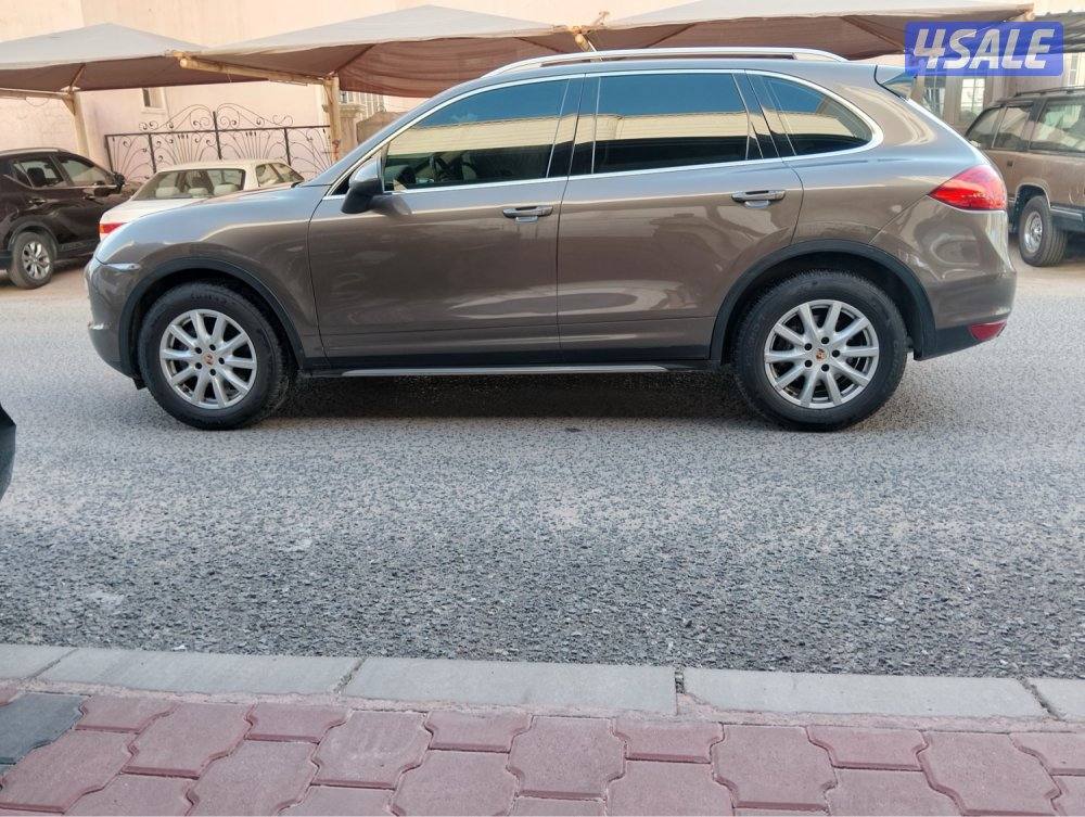 للبيع بورش كايين ٢٠١٤ شرط الفحص عداد ١٦١ بحالة الوكاله4