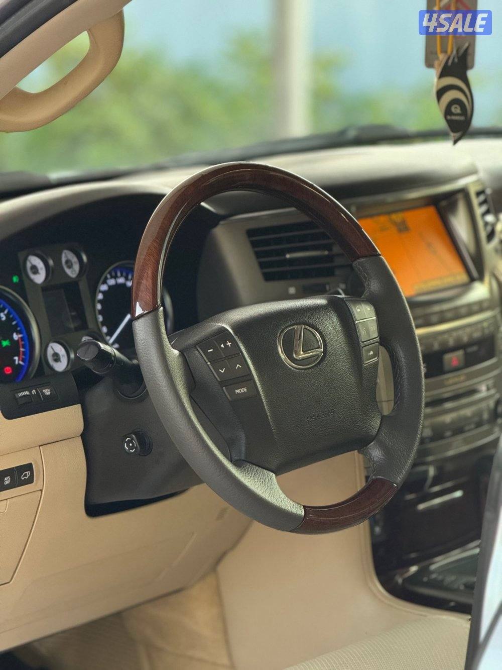 Lx570-2011 سيرفس وكالة8