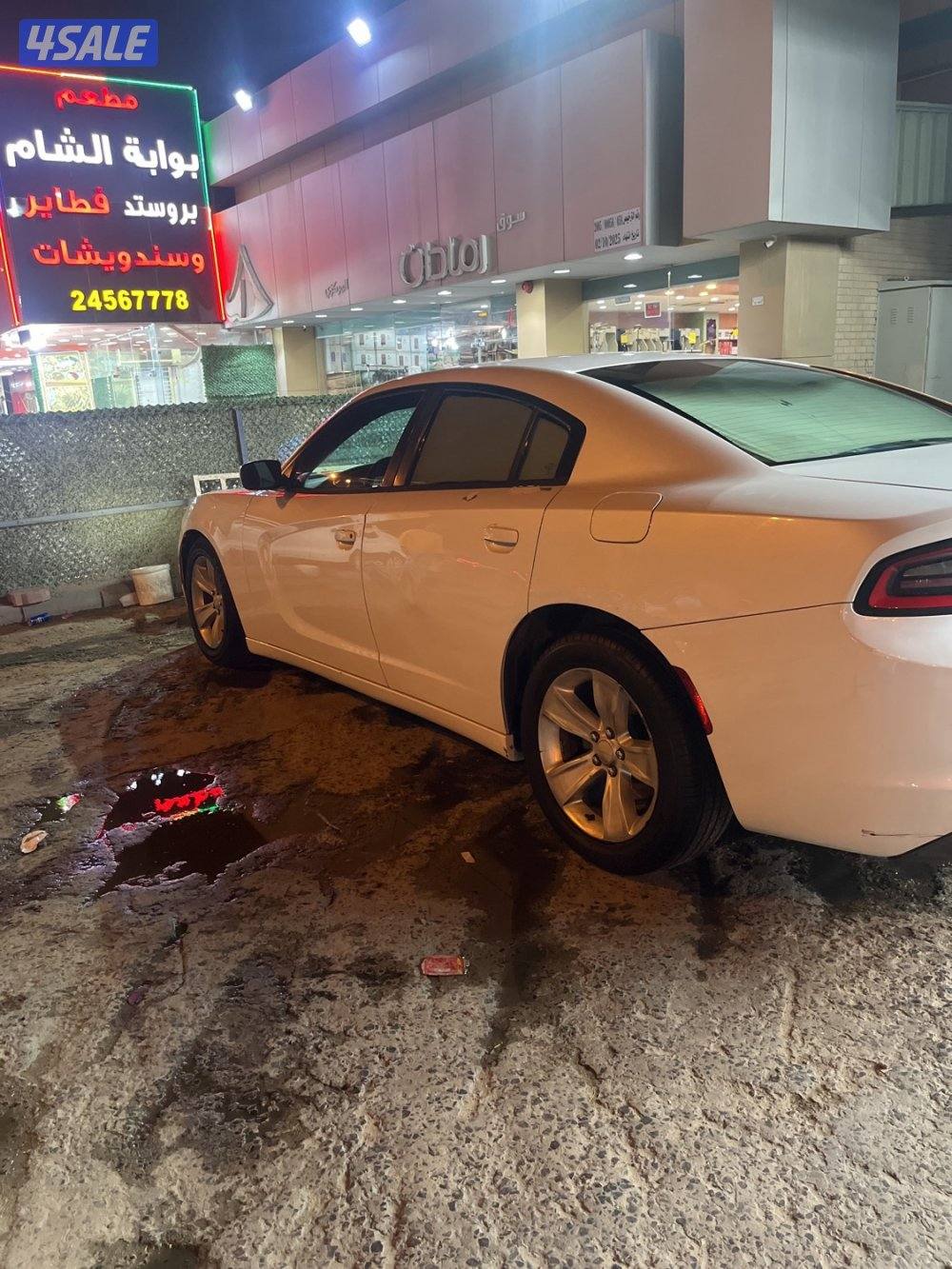 بيعه سريعه دوج شارجر سياره نظيفه حيل موديل ٢٠١٦ صبع الوكاله ماشيه ٤٠٠0