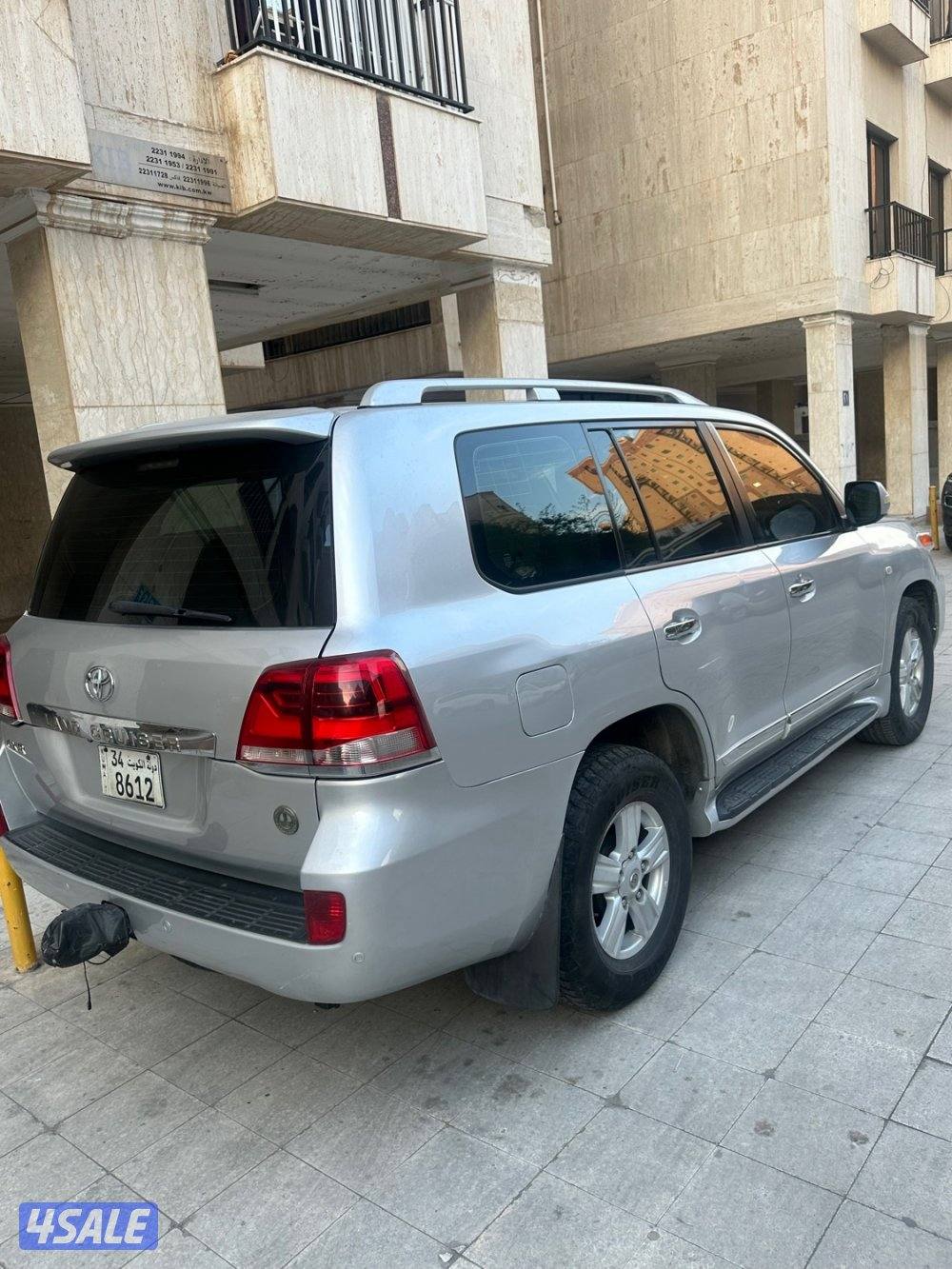 للبيع لاند كروزر 6 سلندر GXR 20093