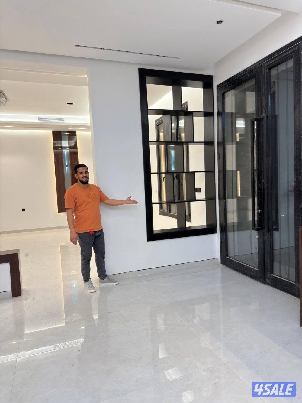 ديكورات صالات استقبال وجارات صبغ باركيه ورق حاءط2