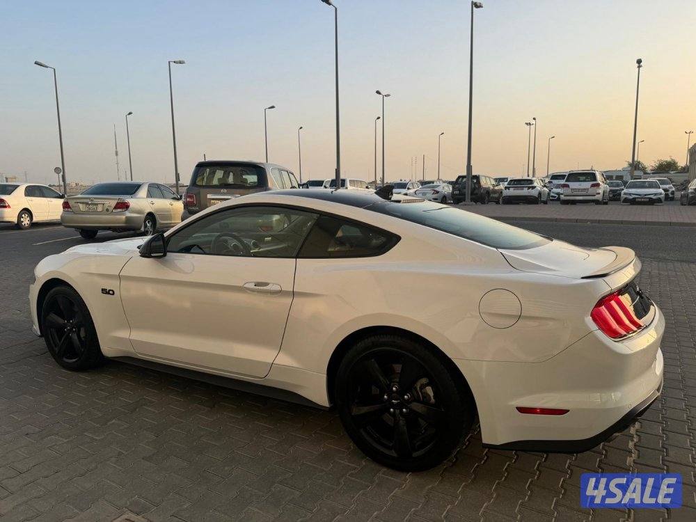 🏴فورد موسنج5.0 الغانم 2021 صبغ وكاله شرط الفحص🏴5