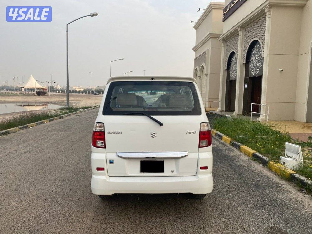 2017 APV قـيـر عــادي 7 راكب2