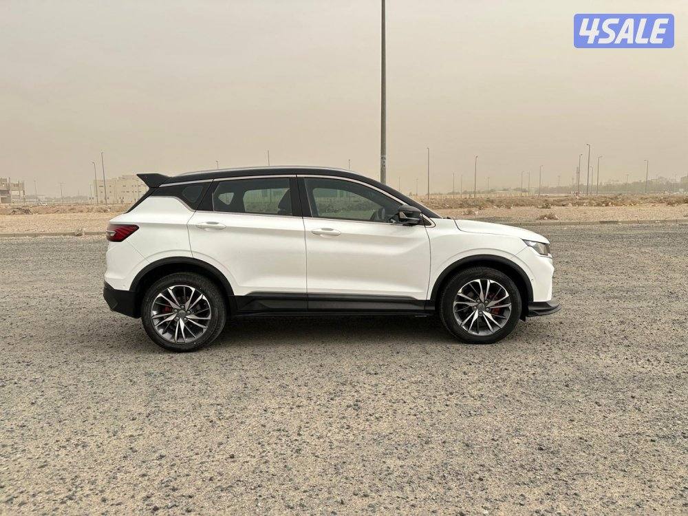 جيلي كولراي S كامل المواصفات بحالة الوكالة6