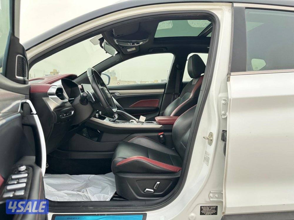 جيلي كولراي S كامل المواصفات بحالة الوكالة9