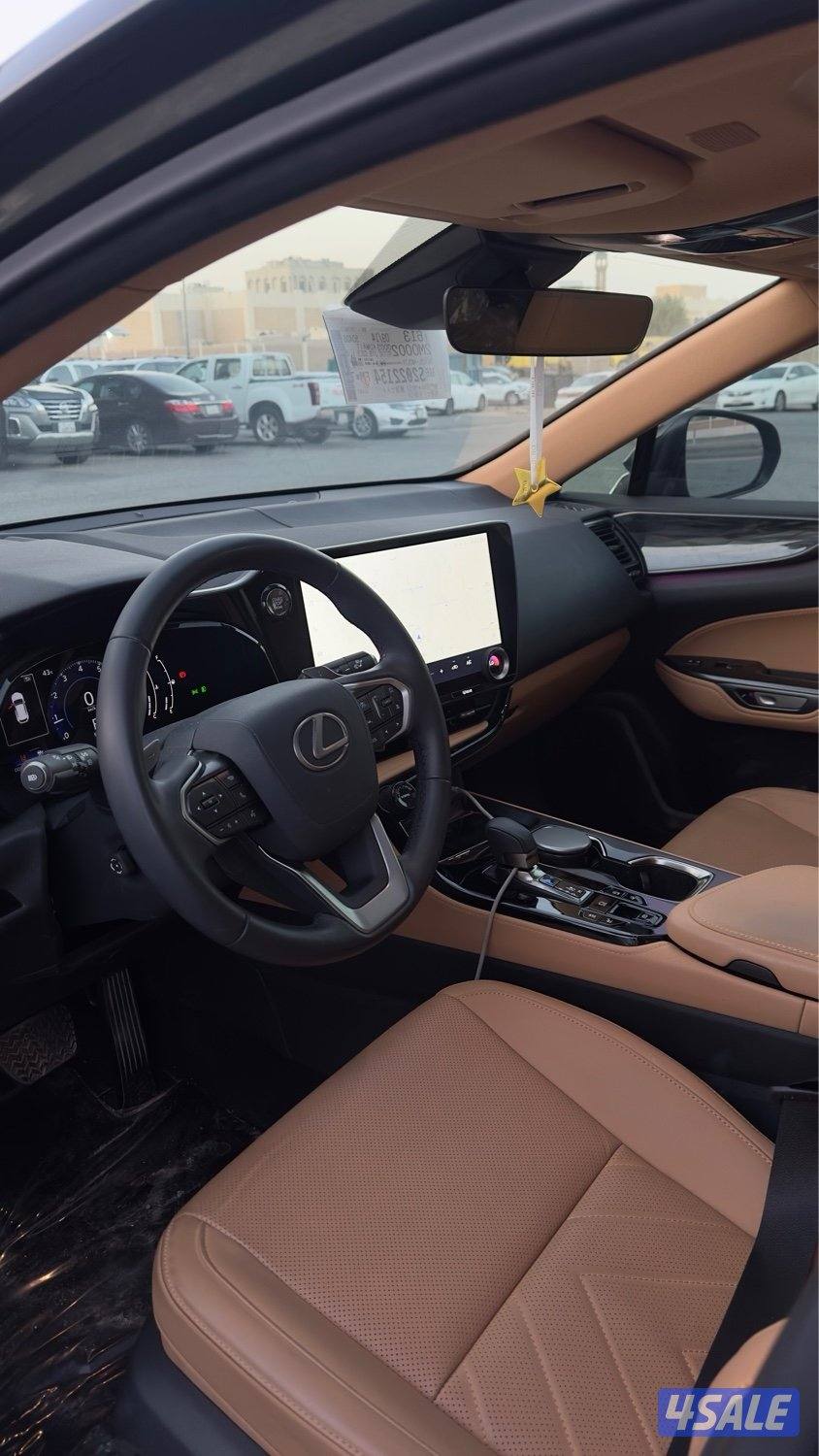 لكزز Nx350 - 2025 -2