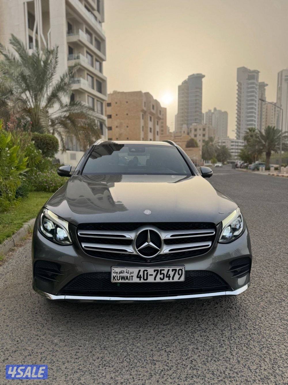 GLC 300 AMG وارد الكويت عداد ١١٢2