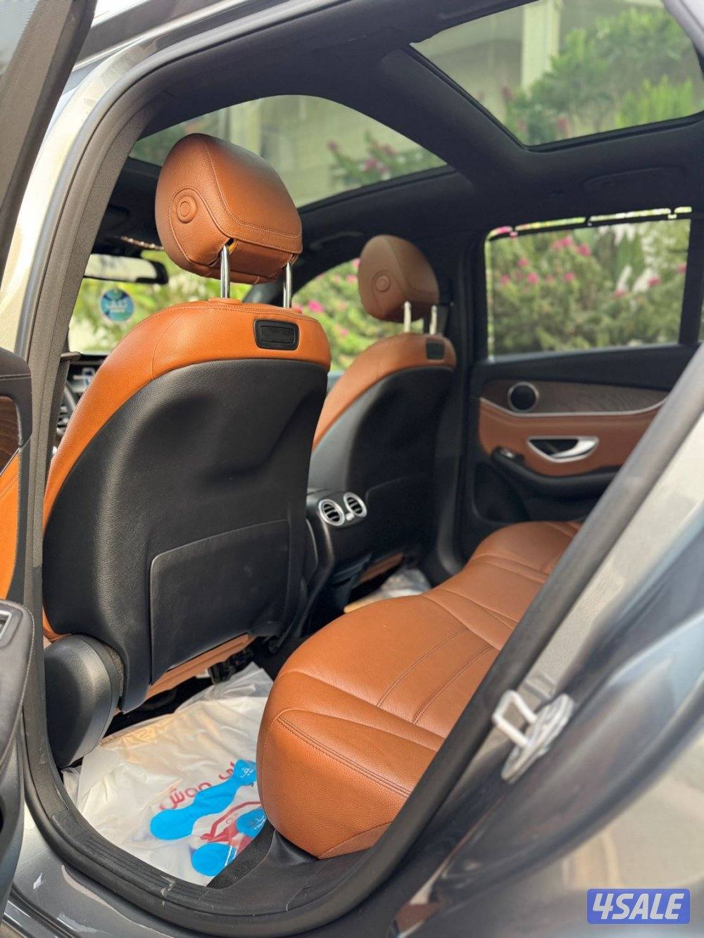 GLC 300 AMG وارد الكويت عداد ١١٢8