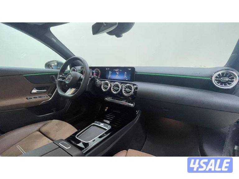 Mercedes-Benz A-Class9