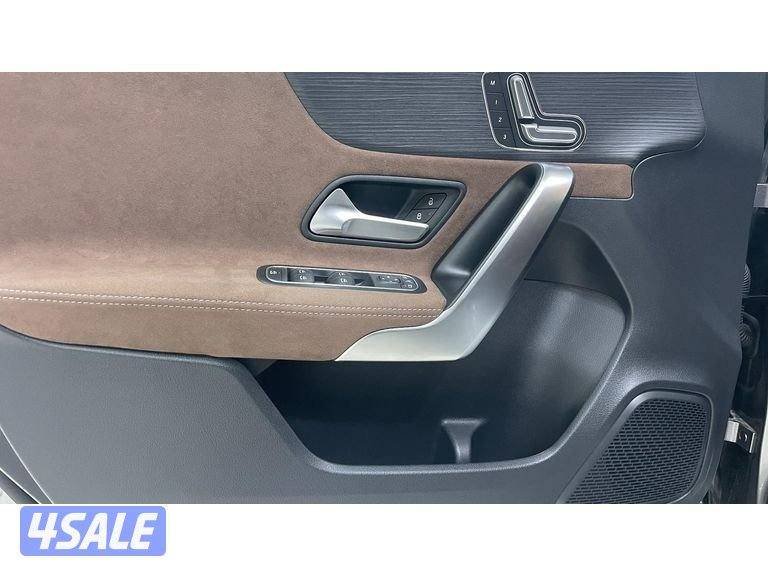 Mercedes-Benz A-Class14