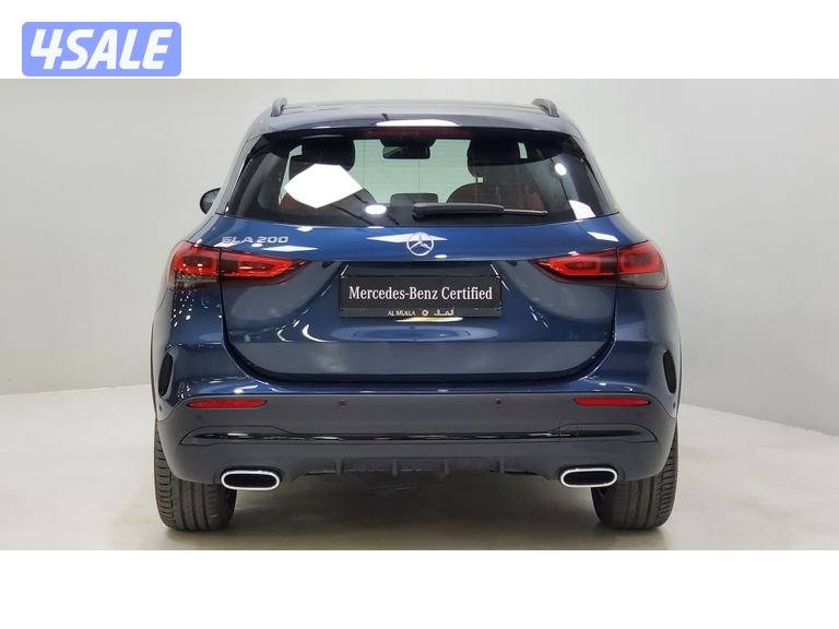 Mercedes-Benz GLA6