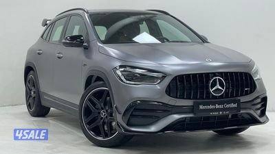 Mercedes-Benz GLA0