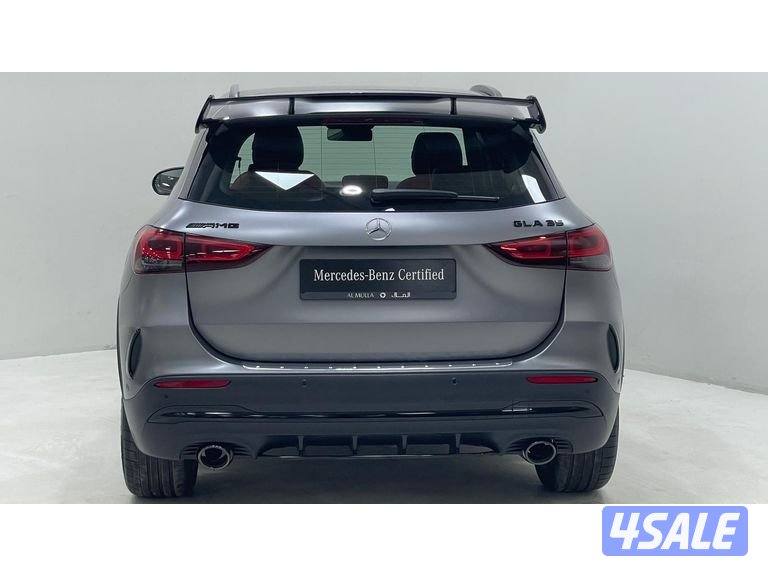 Mercedes-Benz GLA6