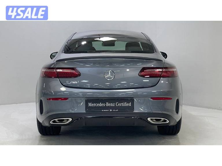 Mercedes-Benz E-Class6