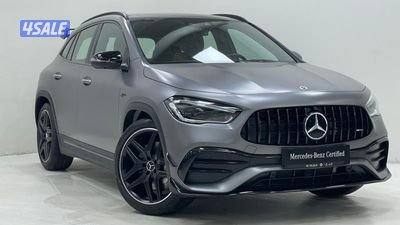 Mercedes-Benz GLA0