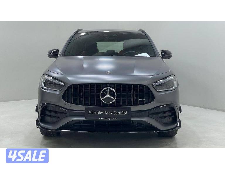Mercedes-Benz GLA2