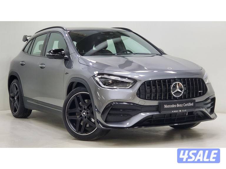 Mercedes-Benz GLA1