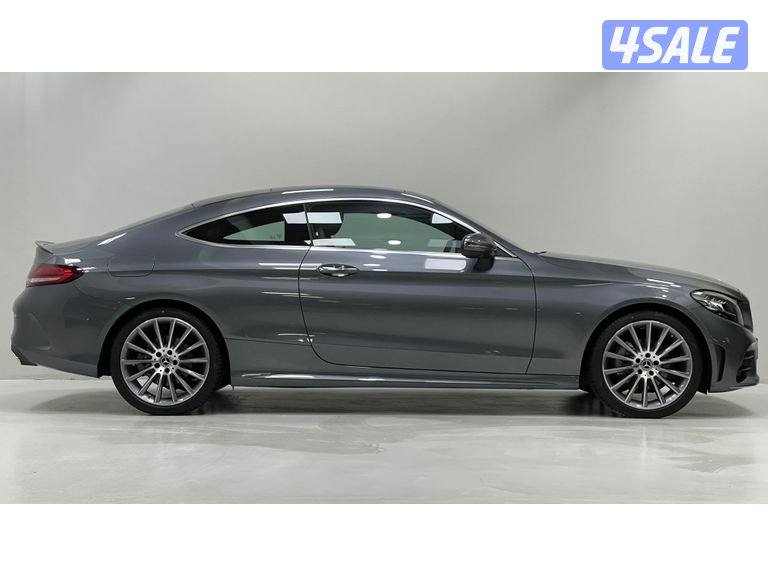 Mercedes-Benz C-Class4