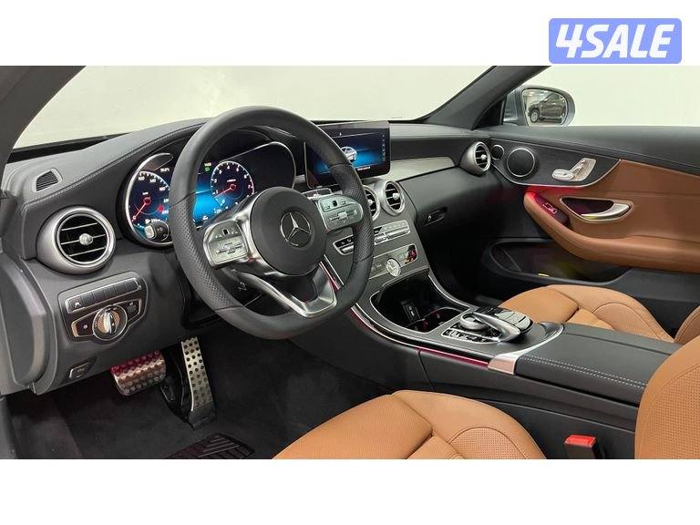 Mercedes-Benz C-Class10