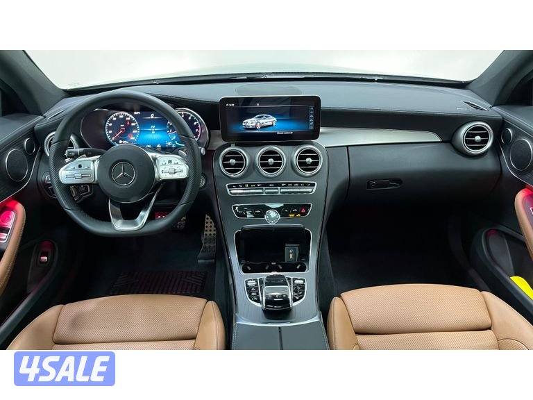 Mercedes-Benz C-Class11