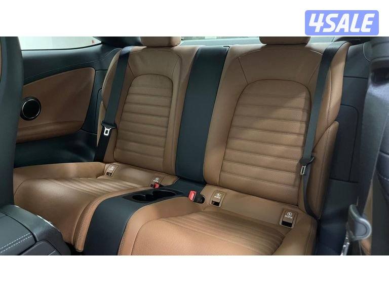 Mercedes-Benz C-Class13