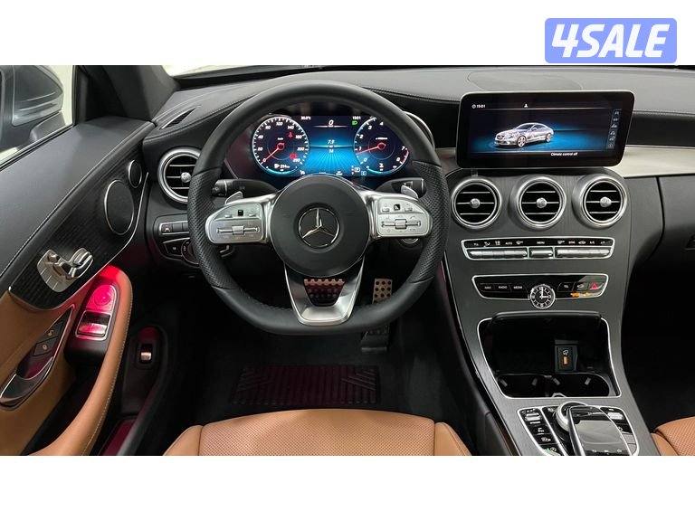 Mercedes-Benz C-Class12