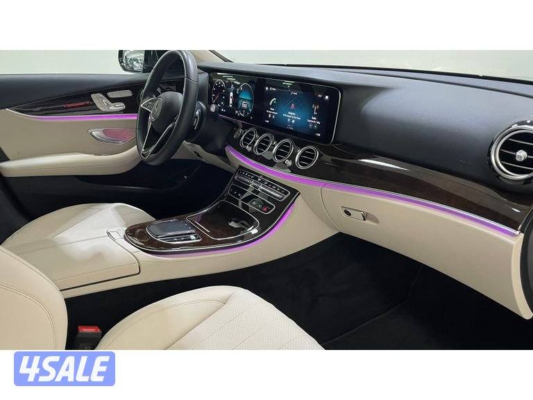 Mercedes-Benz E-Class9