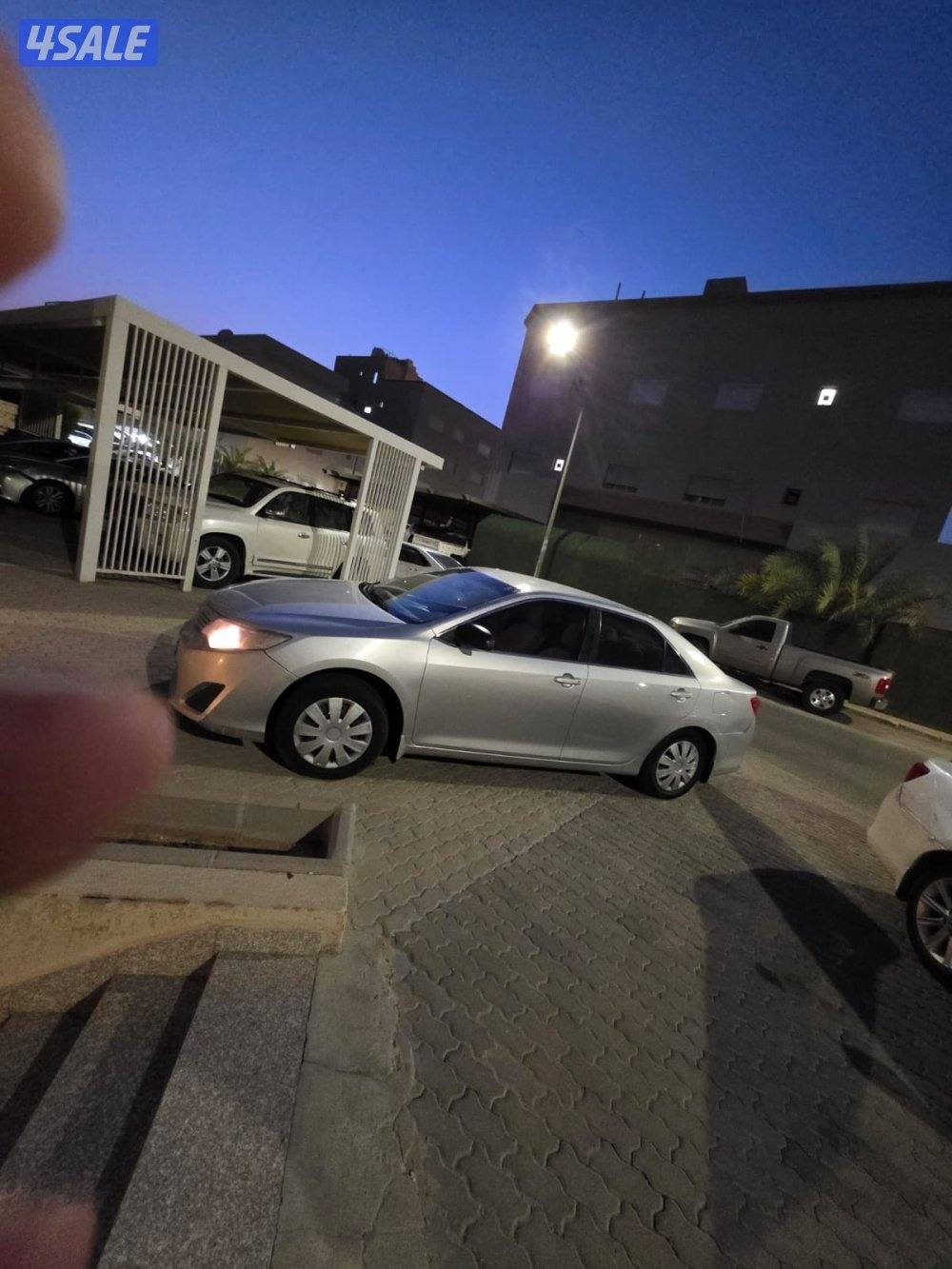 للبيع كامري 2014  GL1