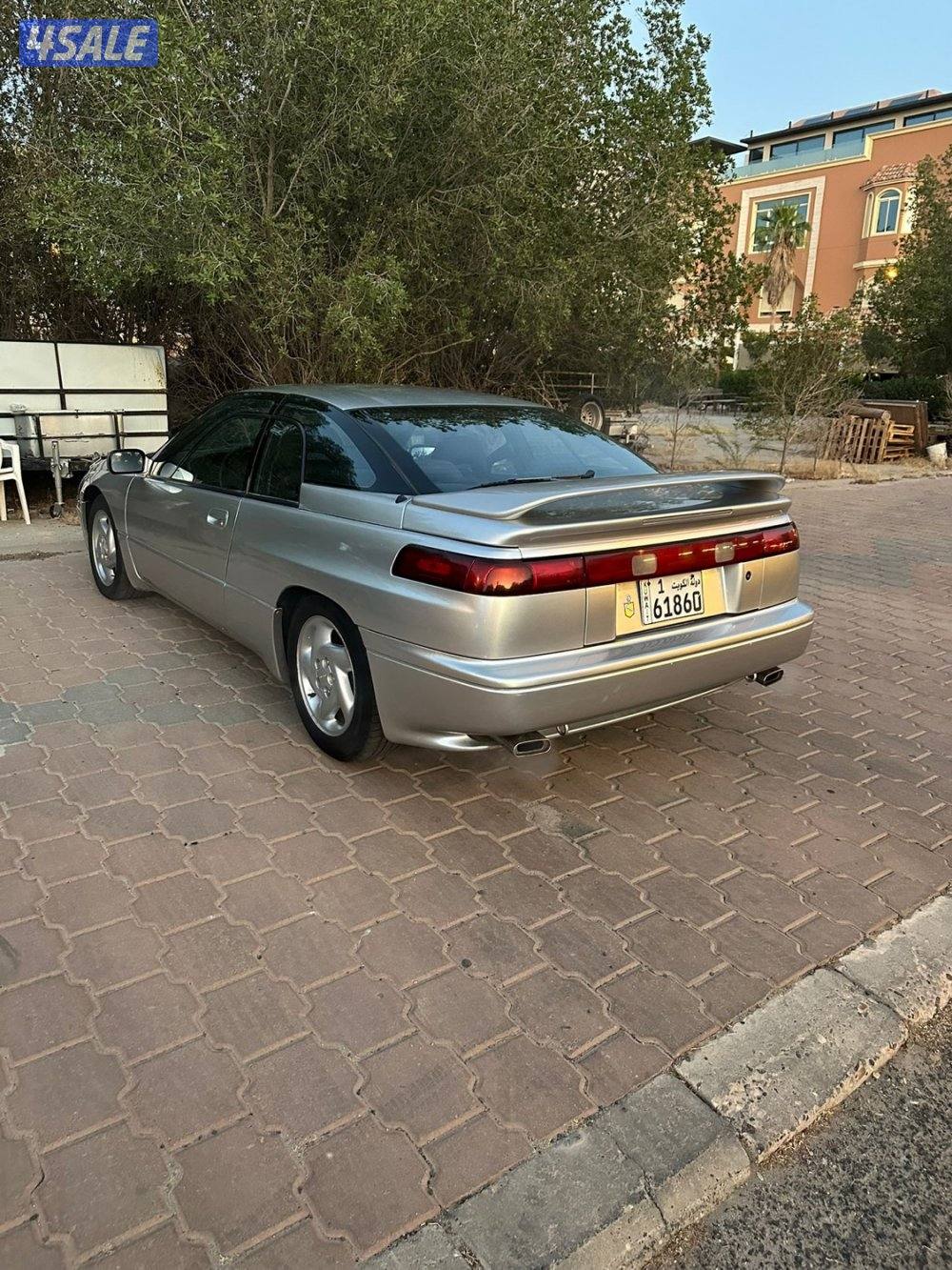 سبارو SVX 1995  V63