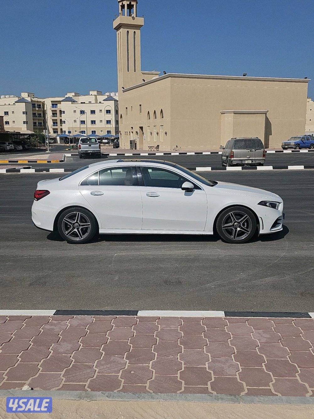 للبيع مرسيدس بنز A200 موديل ٢٠٢١2