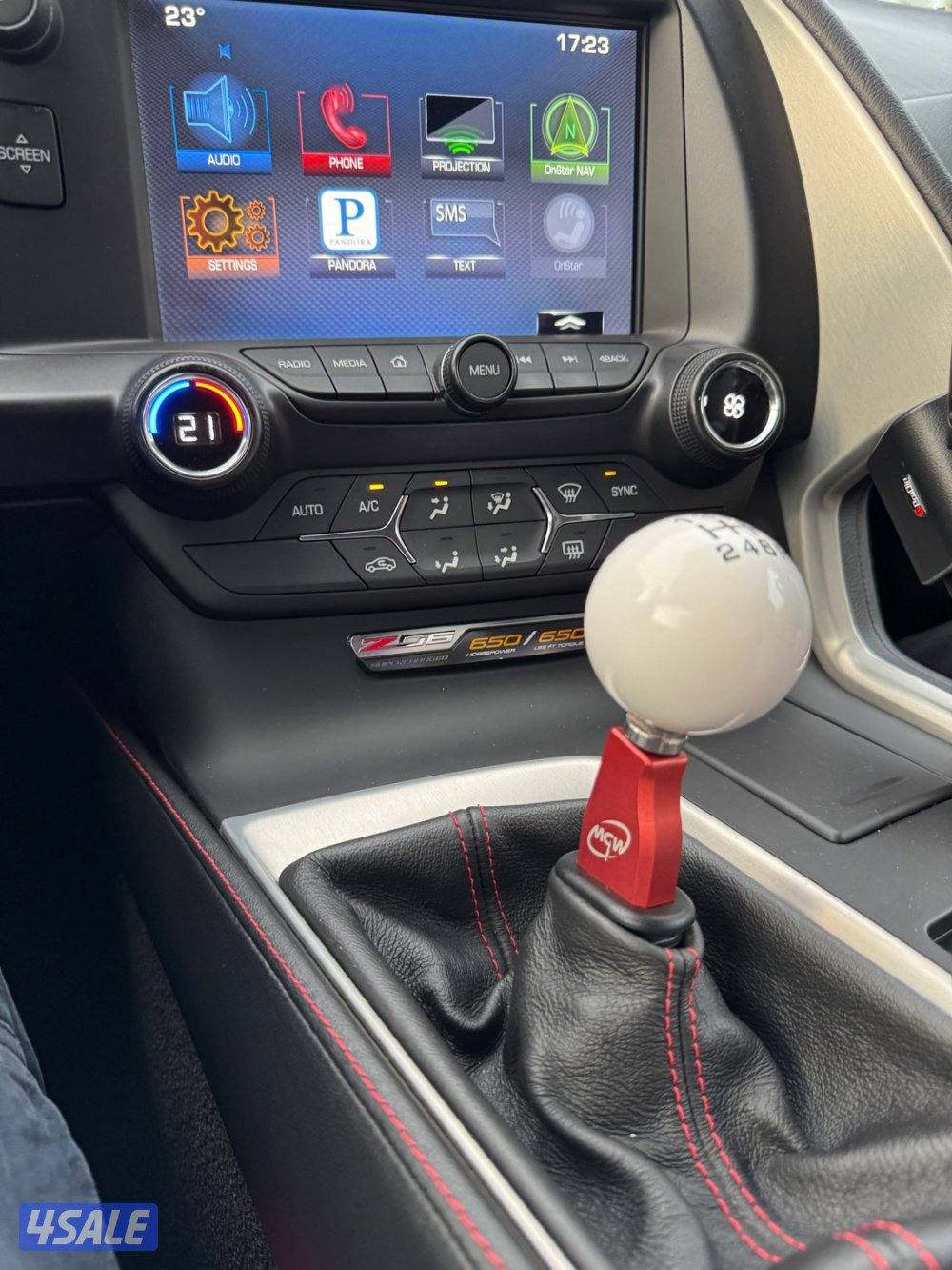 للبيع كورفت C7 Z06 2LZ4