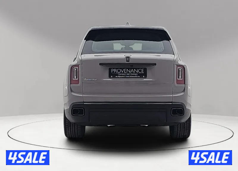 Rolls-Royce Cullinan5