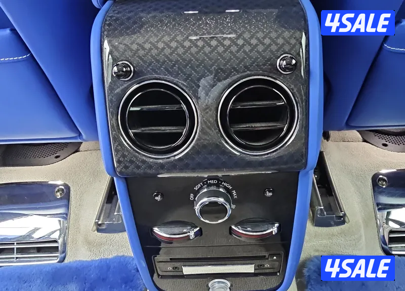 Rolls-Royce Cullinan16