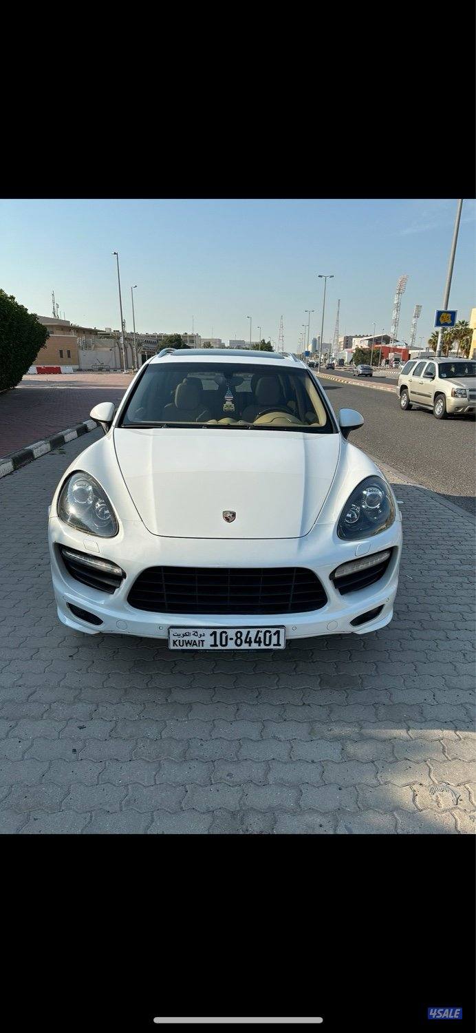 بورش كايين S موديل ٢٠١٢ صبغ وكالةً بحالة ممتازة1