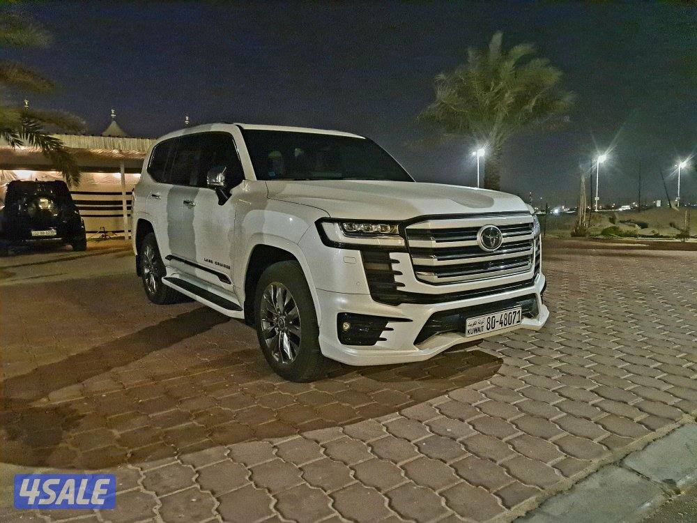 Toyota land cruiser VXR 20240