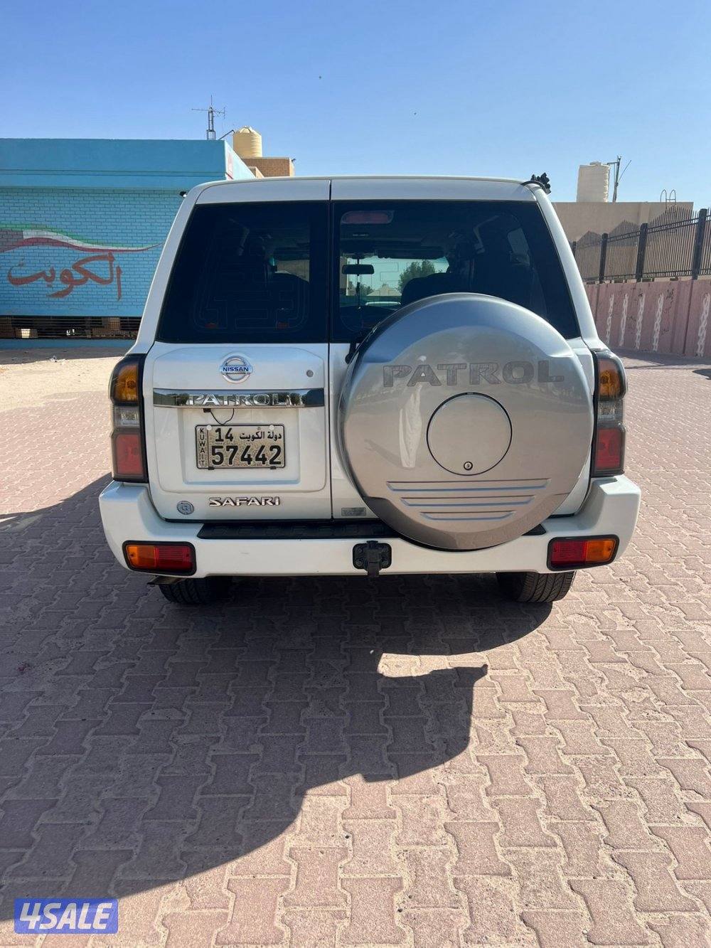للبيع جيب نيسان فتك بحاله ممتازه فتحه الموتر فل اوبشن7