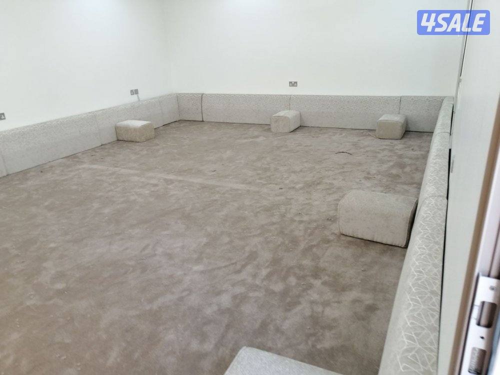 للبيع وتركيب سجاد قص4