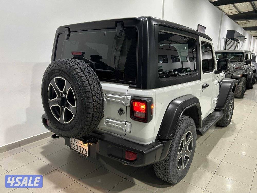 Jeep Wrangler Sport4