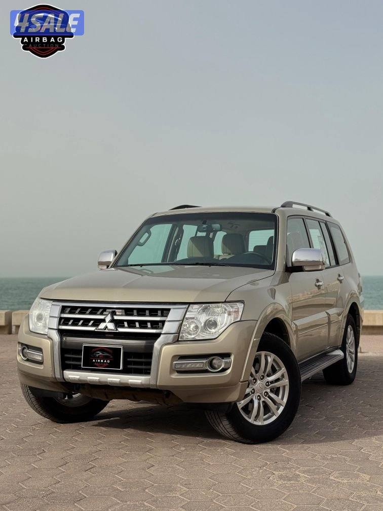 باجيرو موديل 2020 
عداد 120 الف 
ماكينه كبيره 3.8 سى سى0