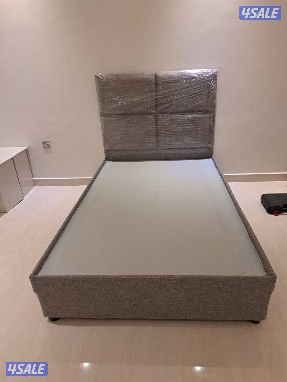 سراير وفرشات طبيه الان يمكنك طلب اي مقاس تبحث عنه سراير وفرشات طبيه جم9