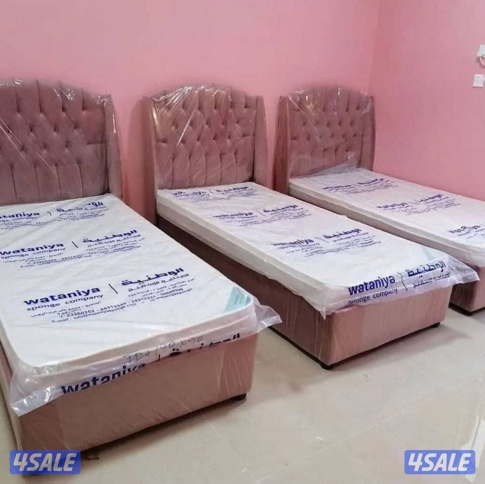 عرض خاص اليوم فقط ب٣٥ دينار السرير مع الفرشه6