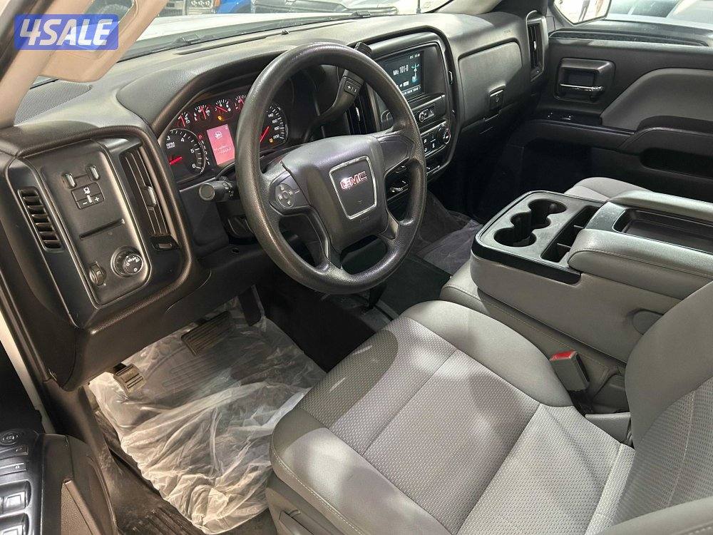 GMC Sierra 2500HD Crew Cab8