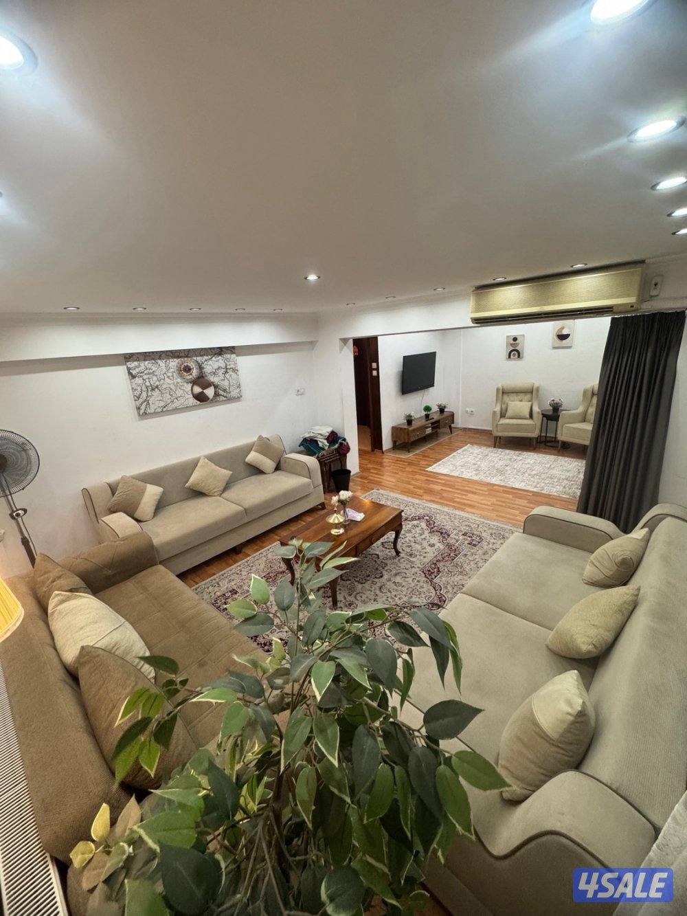 للإيجار شقة في سنتر بورصا موقع مميز7